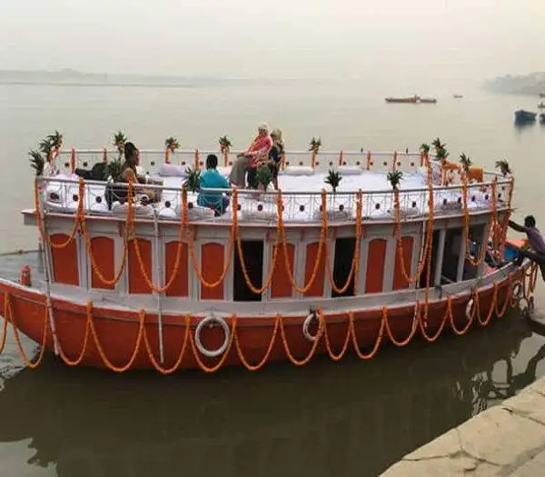 Varanasi Boat Booking Big or Small