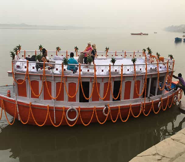 Varanasi Boat Booking Big or Small