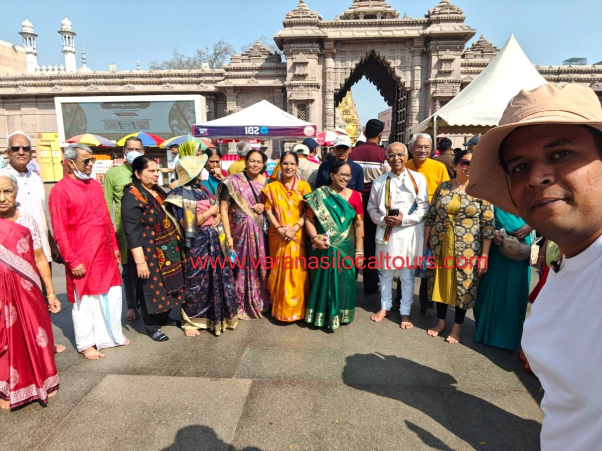 Varanasi Tour Package 2 Nights 3 Days | Hotel, Boat Ride & Temple Tour ( Private Tour Package )