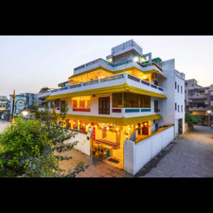 goSTOPS Hostel Varanasi