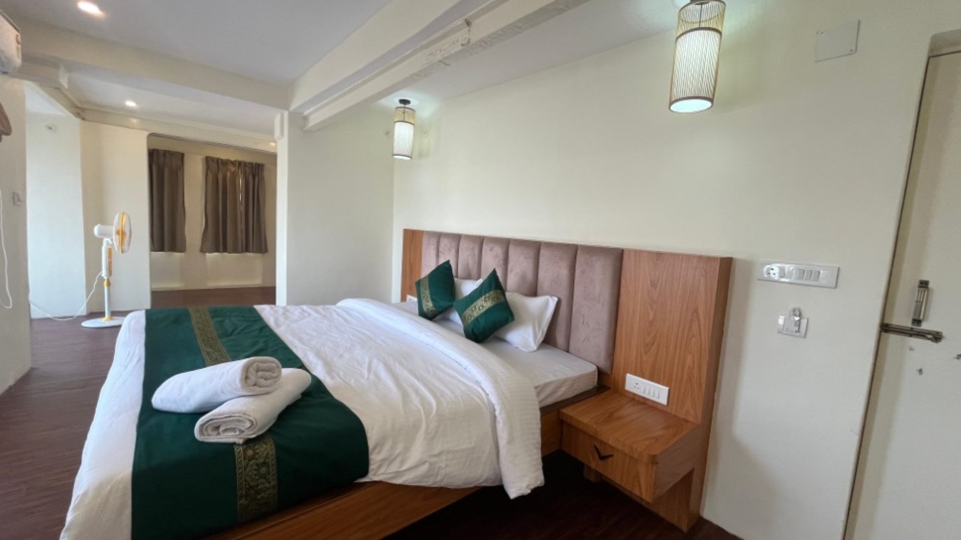 Hotel Hues of Varanasi