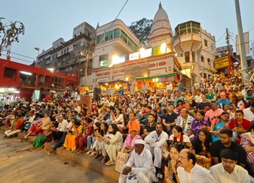 Evening Ganga Aarti & Boat Ride with a Local Guide
