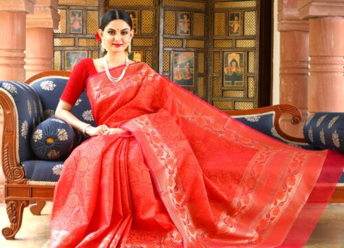 Buy Varanasi Silk Saree – Where to Find Authentic Banarasi Sarees in Varanasi