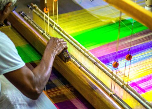 Varanasi Silk Tour with Local Guide - Guided Tour for 2 Hrs