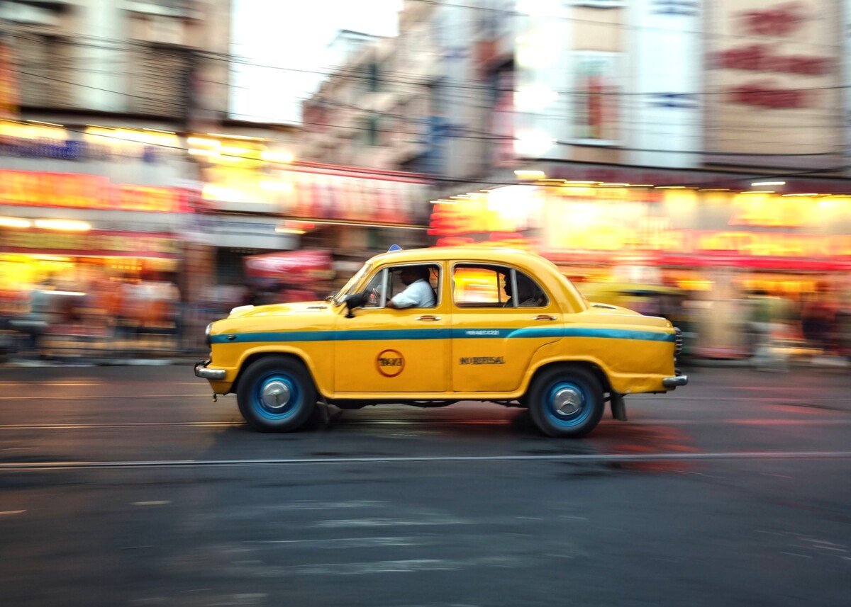 Taxi Booking in Varanasi